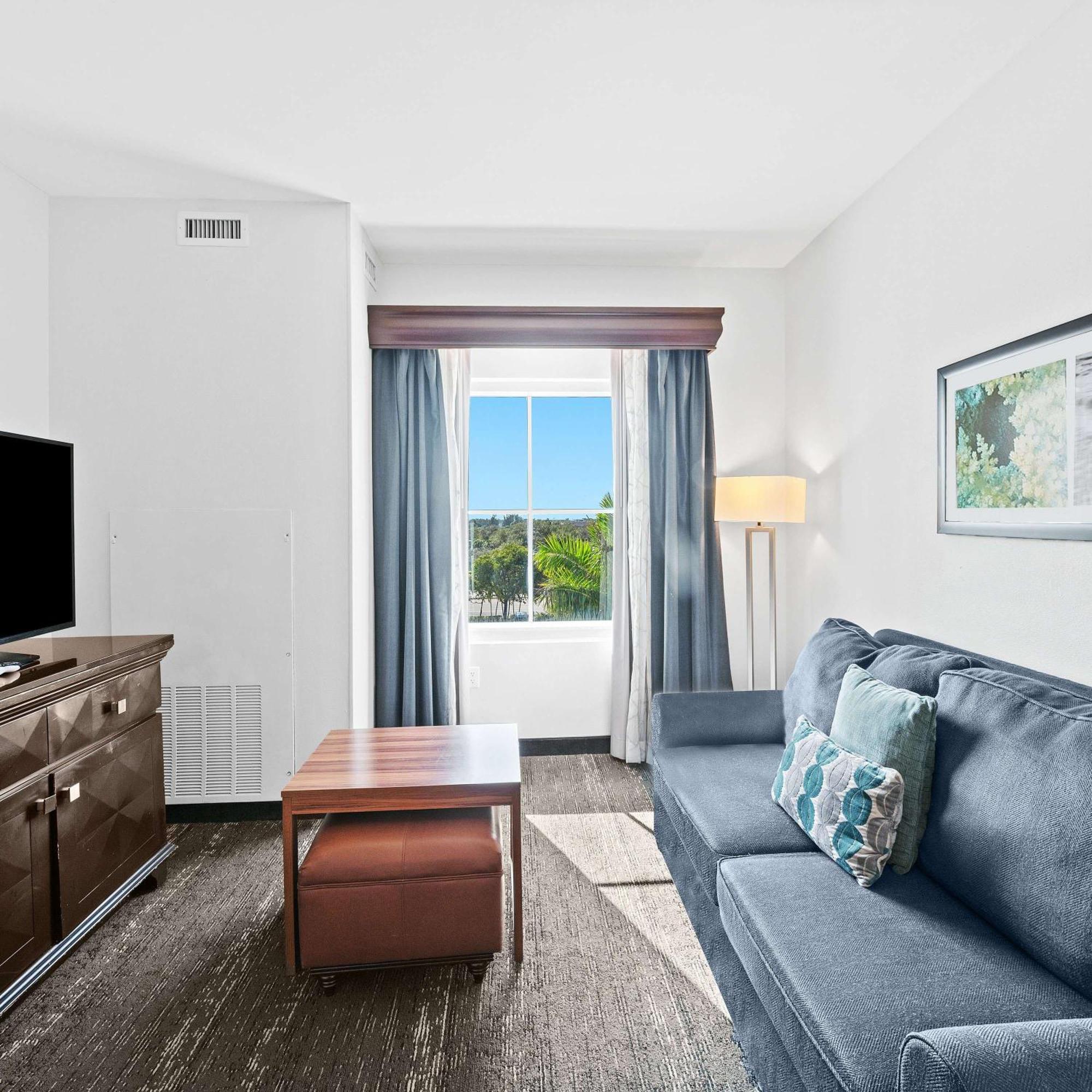 Homewood Suites By Hilton Fort Lauderdale Airport-Cruise Port Dania Beach Esterno foto